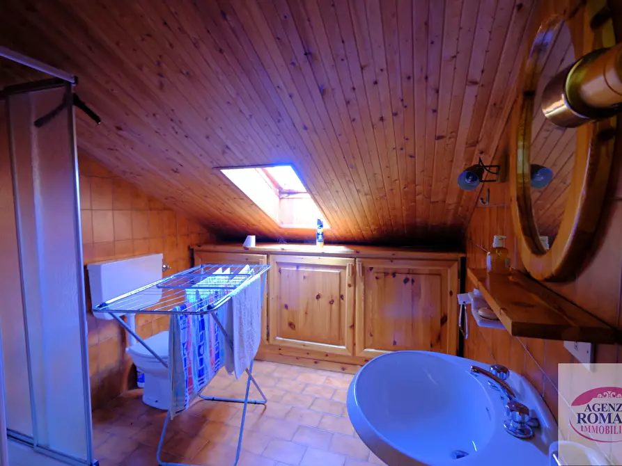 Immagine 17 di Casa trifamiliare in vendita  in Località Marrona 8 a Sassello