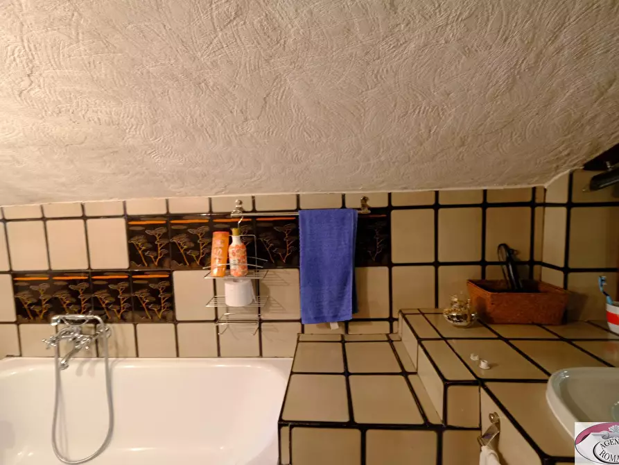 Immagine 42 di Villa in vendita  a Ponzone