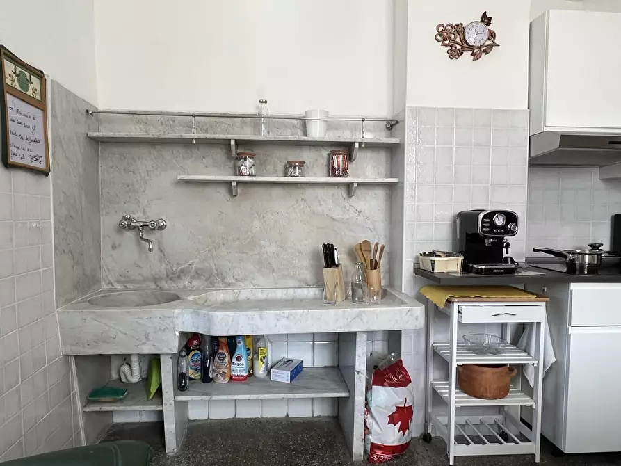 Immagine 11 di Trilocale in vendita  in SP49 26 a Sassello