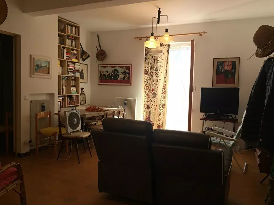 Immagine 5 di Appartamento in vendita  a Urbe