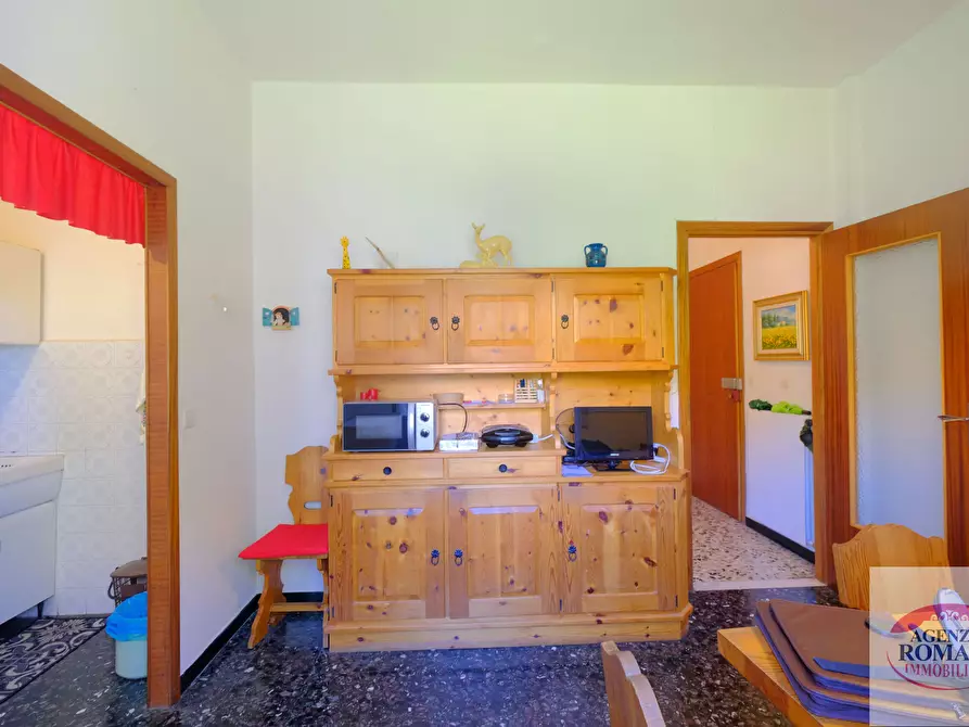 Immagine 6 di Trilocale in vendita  in Via Cristoforo Colombo 86 a Tiglieto