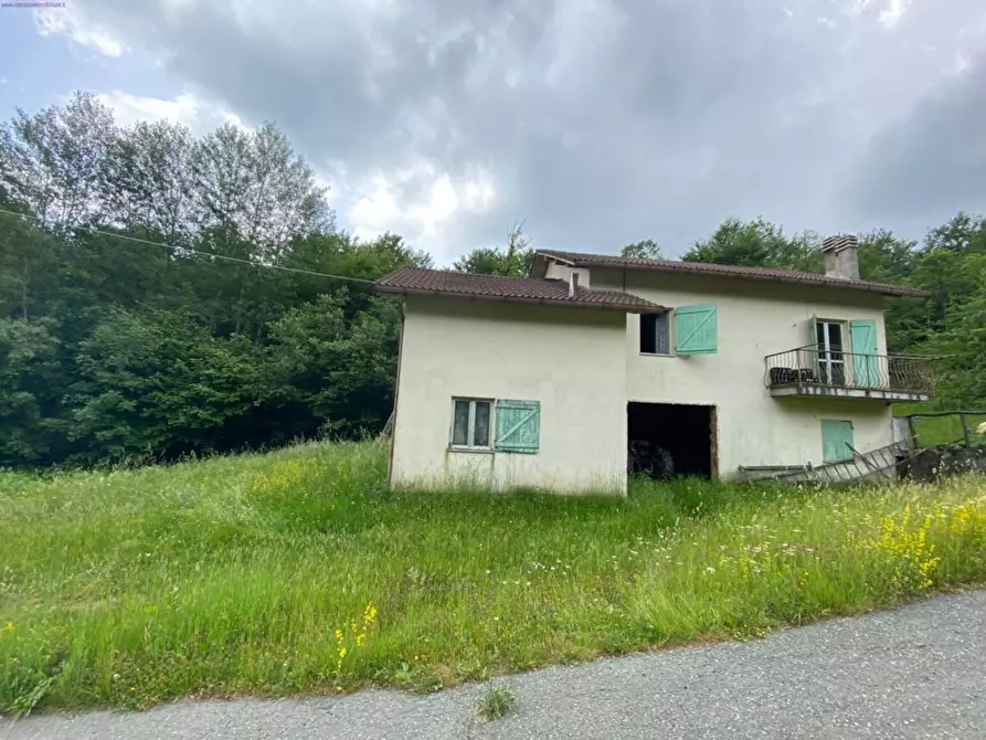 Immagine 6 di Rustico / casale in vendita  a Sassello