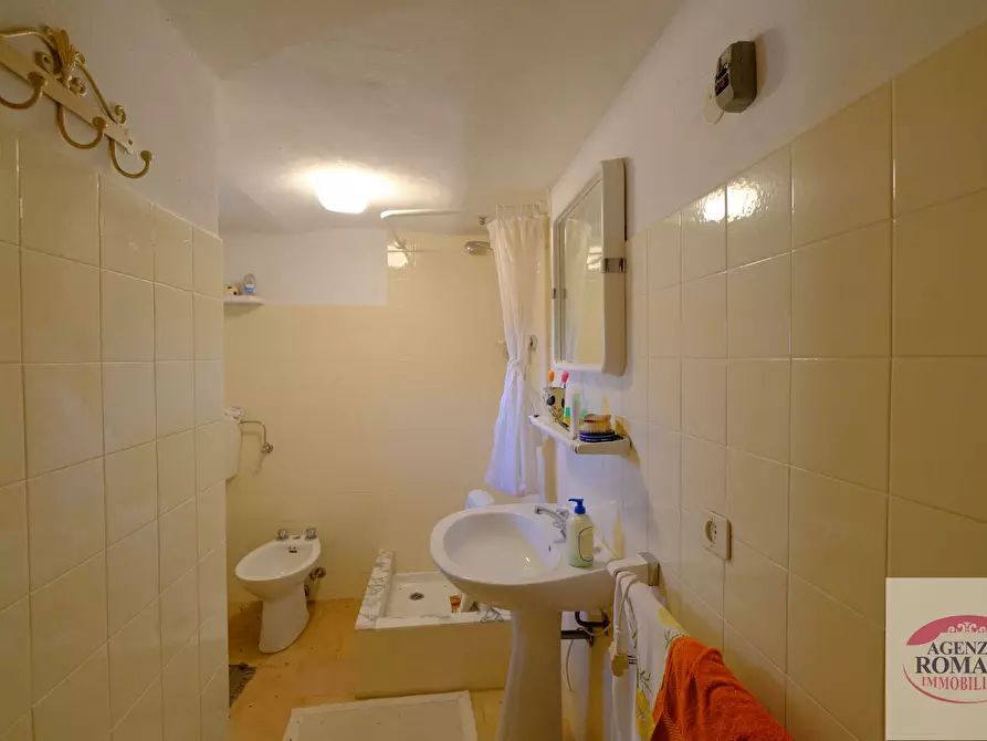 Immagine 38 di Rustico / casale in vendita  a Pareto