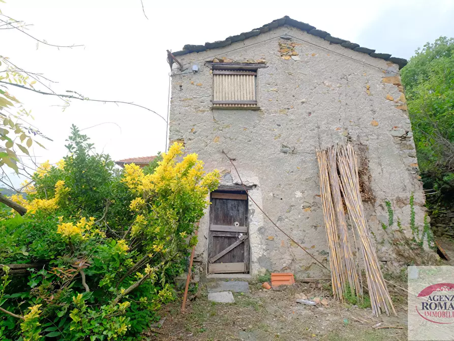 Immagine 29 di Rustico / casale in vendita  in Via Pero 112 a Varazze