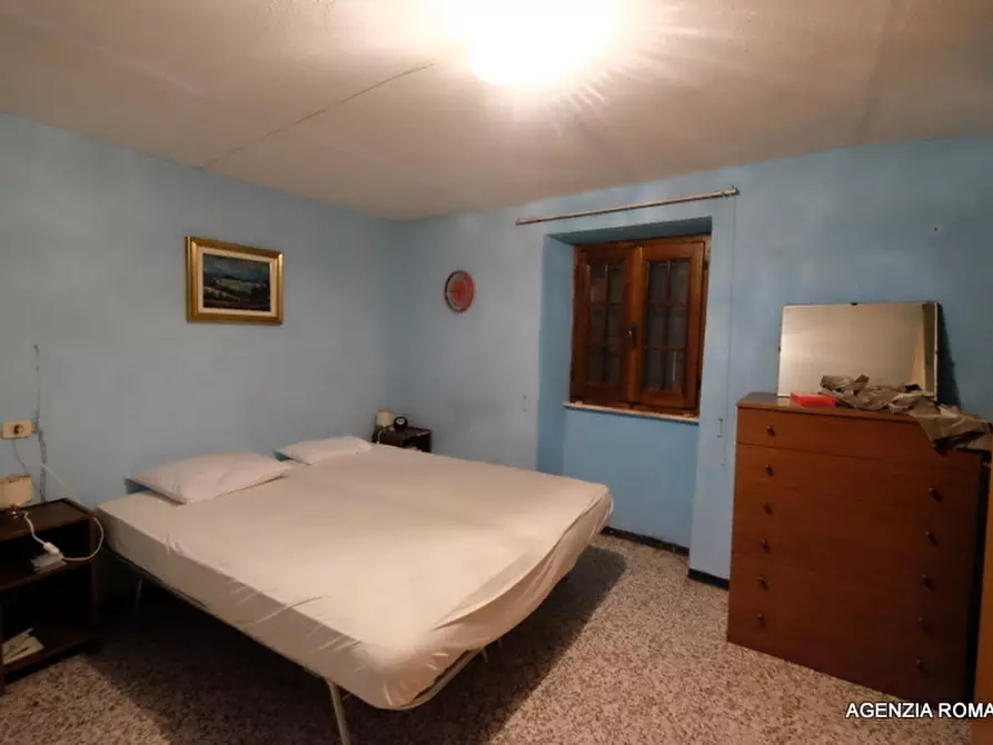 Immagine 20 di Casa semindipendente in vendita  a Pareto