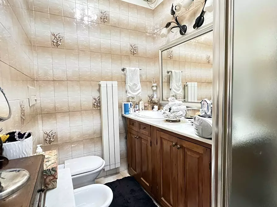 Immagine 31 di Appartamento in vendita  in SP49 41 a Urbe