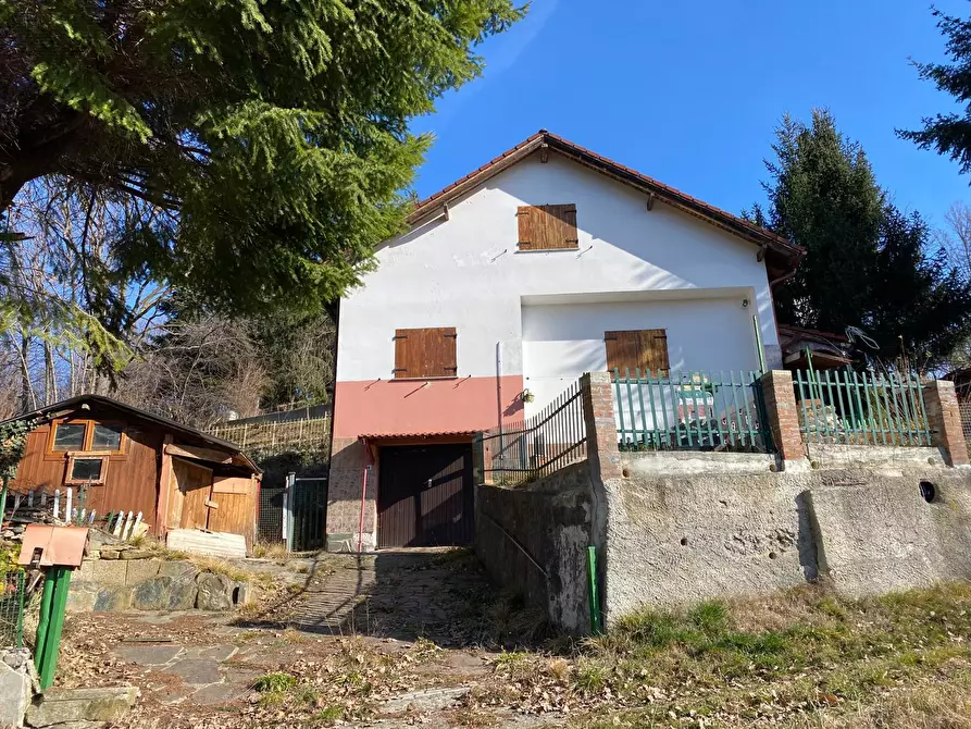 Immagine 1 di Casa indipendente in vendita  in loc levratta a Tiglieto