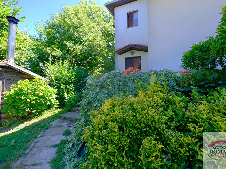 Immagine 21 di Casa bifamiliare in vendita  in Località Poggio 10 a Sassello