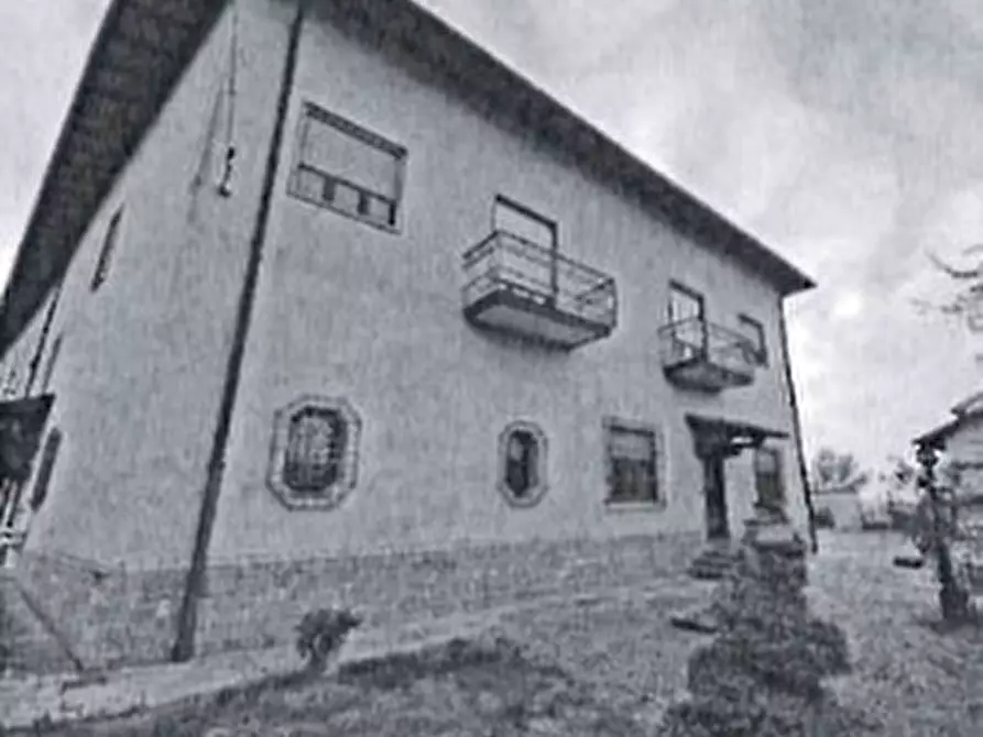 Immagine 1 di Casa indipendente in vendita  in Via Don Minzoni 4 a Granozzo Con Monticello