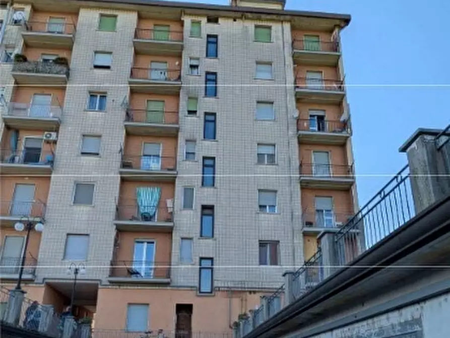 Immagine 7 di Pentalocale in vendita  in Corso Genova 50 a Carbonara Scrivia