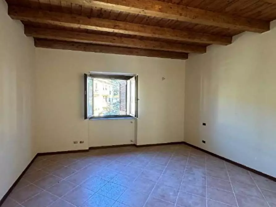 Immagine 6 di Trilocale in vendita  in Via Papa Giovanni XXIII 4 a Mignanego