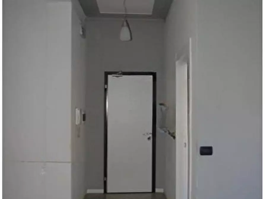 Immagine 9 di Ufficio in vendita  in Corso Torino 2 a Asti