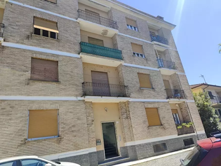 Immagine 5 di Pentalocale in vendita  in Via Ugo Foscolo 10 a Novi Ligure