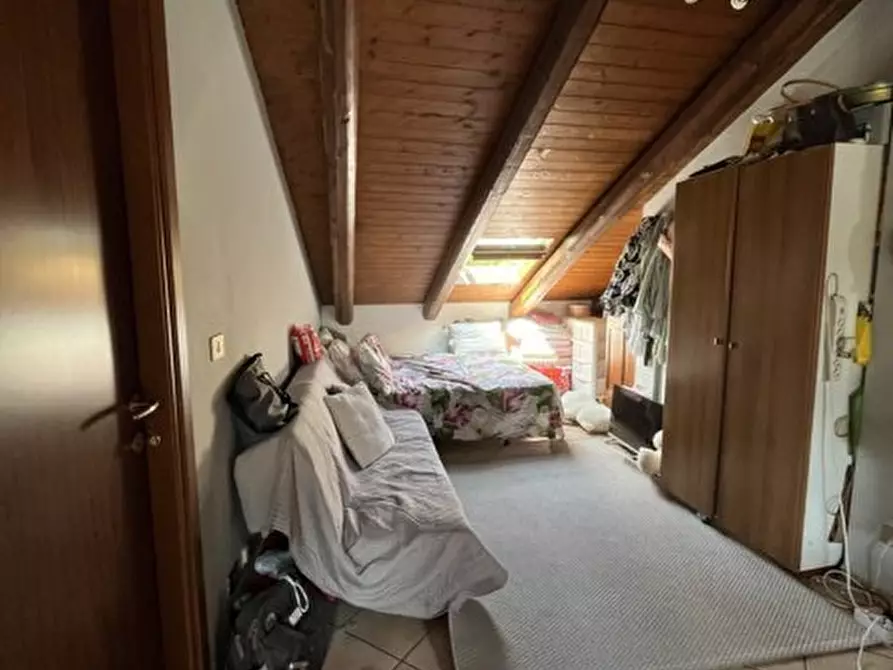 Immagine 5 di Mansarda in vendita  in Via Borgo Valentino 28 a Arignano