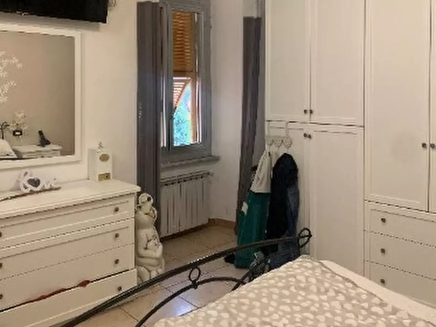 Immagine 6 di Pentalocale in vendita  in Via Currò 12/7 a Genova