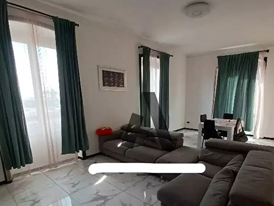 Immagine 1 di Pentalocale in vendita  in Via Sampierdarena 103 a Genova