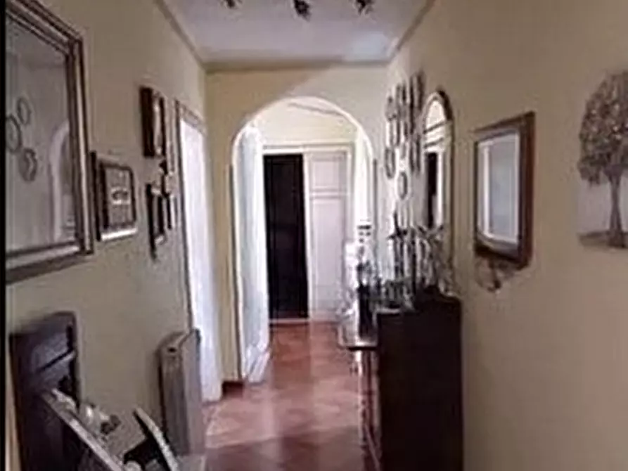 Immagine 4 di Quadrilocale in vendita  in Via Verdi 17 a Carrara