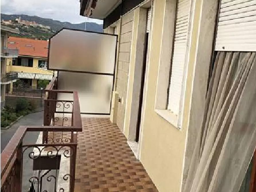 Immagine 5 di Trilocale in vendita  in Via Dea Diana 22 a Diano Marina