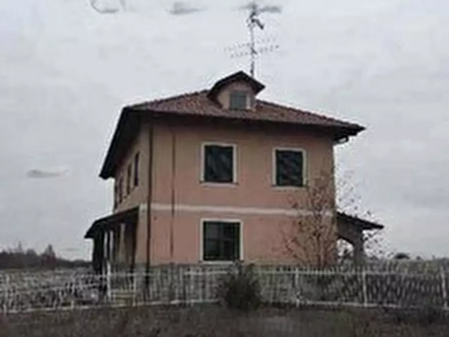 Immagine 6 di Pentalocale in vendita  in Via Caduti di Nassirya snc a Capriata D'orba