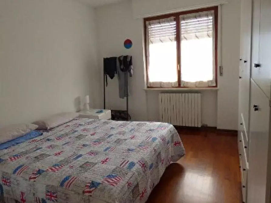 Immagine 5 di Quadrilocale in vendita  in Via Beppe Fenoglio 14a a Cuneo