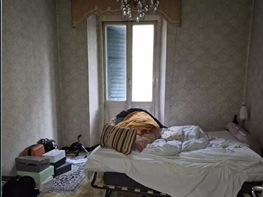 Immagine 7 di Pentalocale in vendita  in Via Teresio Mario Canepari 21 a Genova