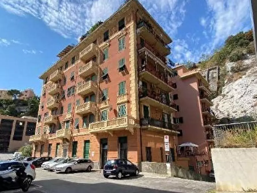 Immagine 1 di Trilocale in vendita  in Via Digione 8 a Genova