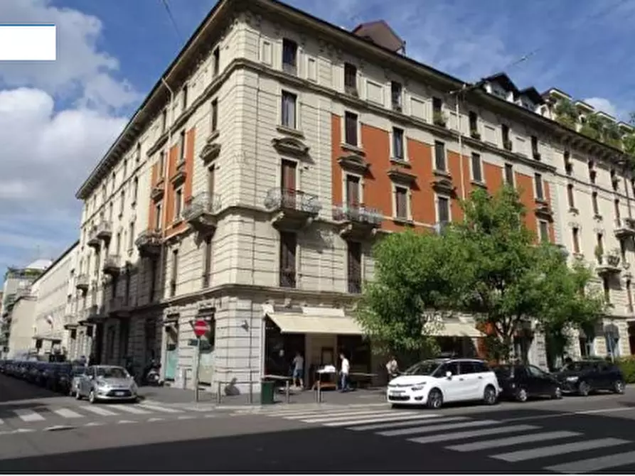 Immagine 1 di Bilocale in vendita  in Via Carlo Ravizza 19 a Milano