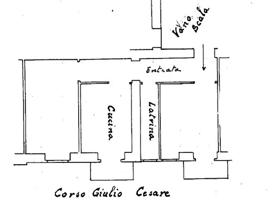 Immagine 2 di Quadrilocale in vendita  in Corso Giulio Cesare 116 a Torino
