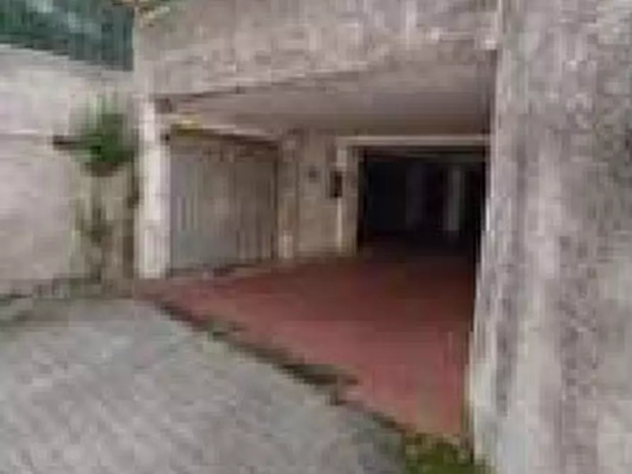 Immagine 1 di Garage in vendita  in Via Giannotto Bado 13 a Chiavari