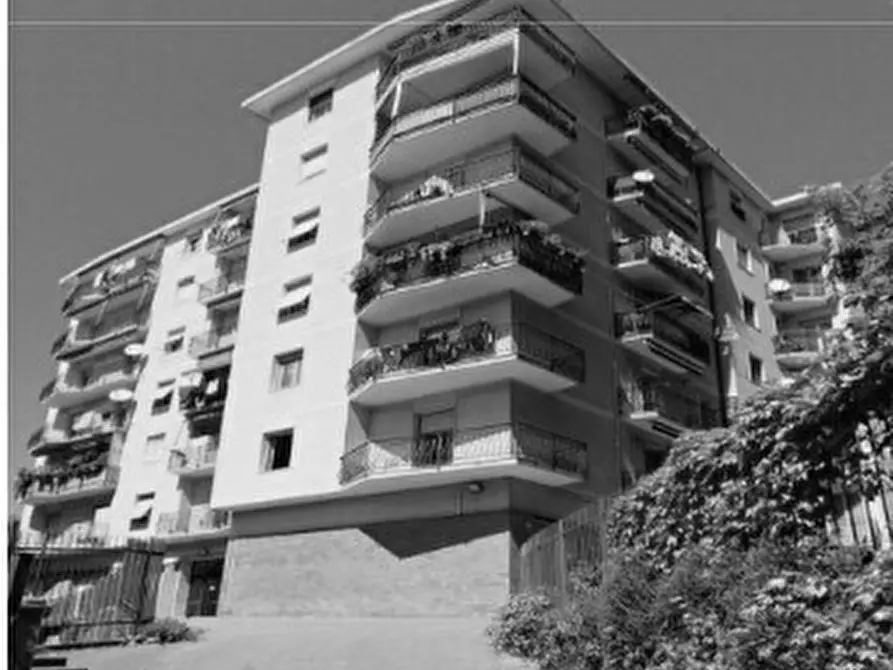 Immagine 1 di Quadrilocale in vendita  in Via Alcide De Gasperi 30 a Campomorone