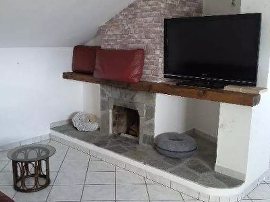 Immagine 4 di Trilocale in vendita  in Via Case Sparse 4 a Diano Castello