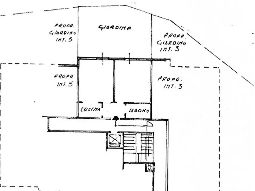 Immagine 2 di Trilocale in vendita  in Via Laggiaro 29 a Rapallo