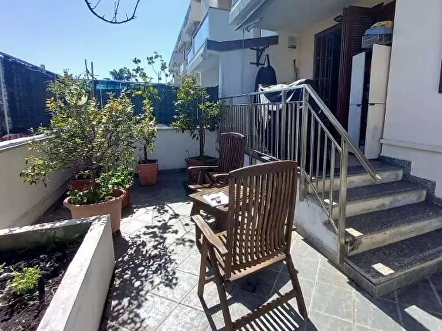 Immagine 7 di Pentalocale in vendita  in Viale Villa Gavotti 121/2 a Genova