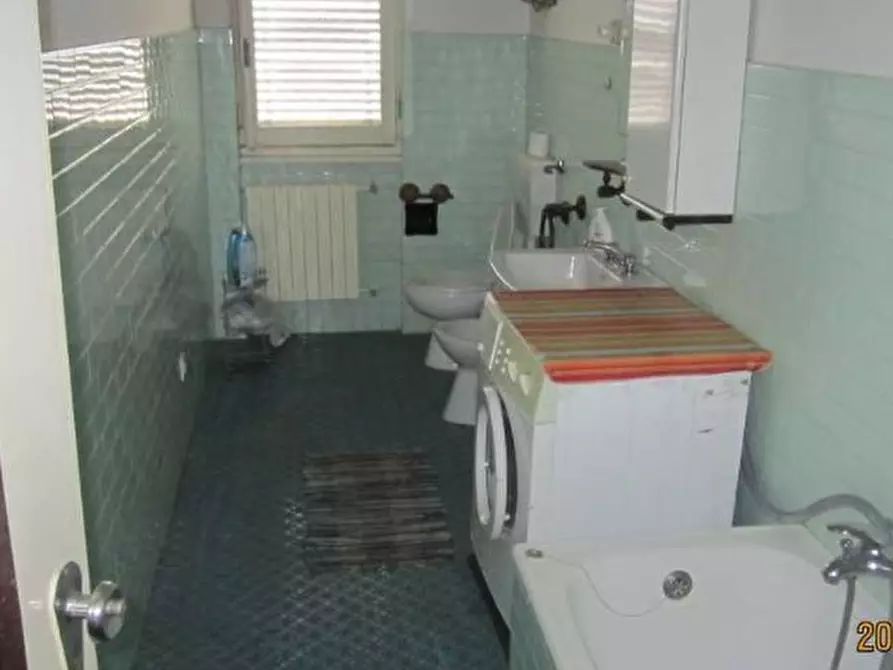 Immagine 4 di Pentalocale in vendita  in Via Fratelli Rosselli 26 a Sale