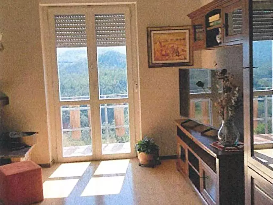 Immagine 3 di Villa in vendita  in Frazione Oliva snc a Avolasca