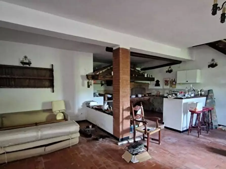 Immagine 10 di Villa in vendita  in Via alla Mora 18 a Calizzano