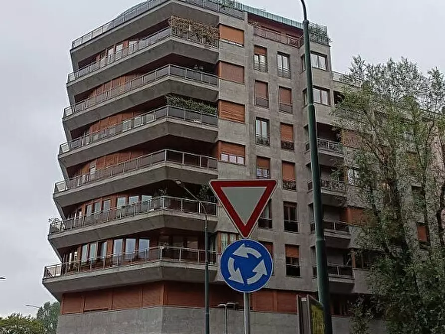 Immagine 1 di Pentalocale in vendita  in Corso Dante 126 a Torino