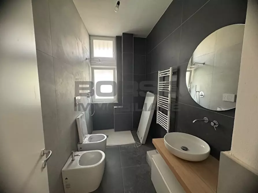 Immagine 16 di Pentalocale in vendita  in Via Baciocchi 2 a Livorno