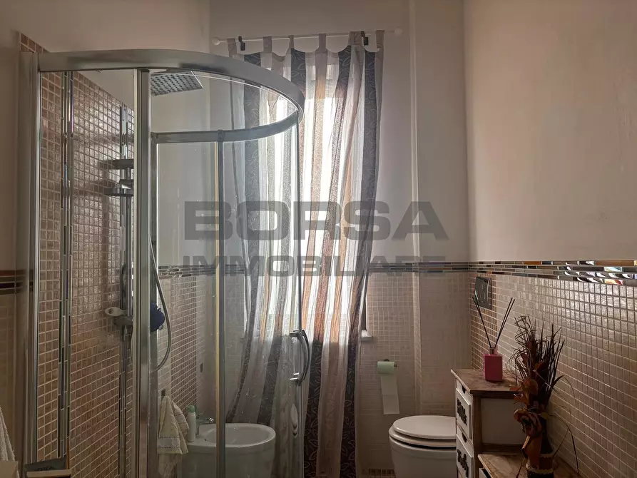 Immagine 23 di Trilocale in vendita  in Viale Giosuè Carducci 47 a Livorno