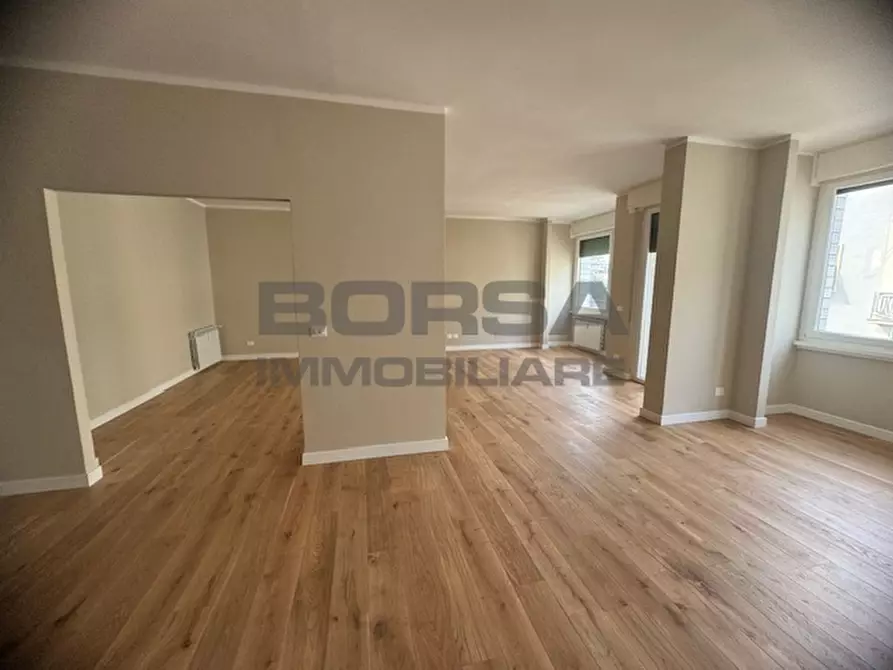 Immagine 25 di Pentalocale in vendita  in Via Baciocchi 2 a Livorno