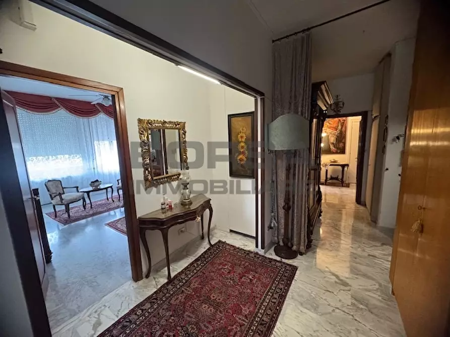 Immagine 10 di Appartamento in vendita  in Piazza Attias 48 a Livorno