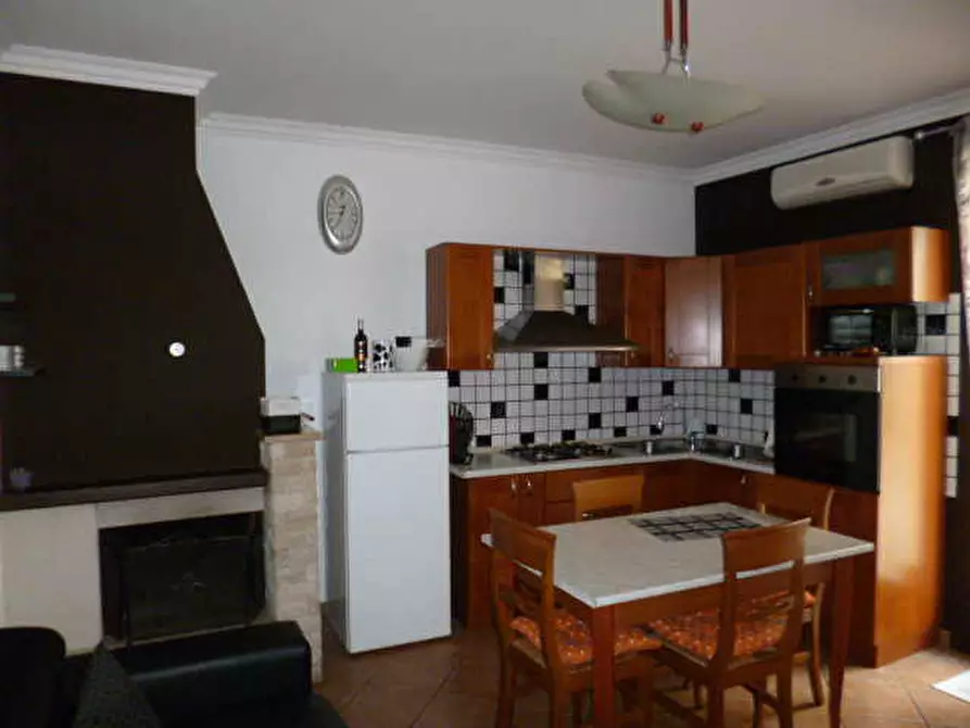 Immagine 3 di Casa indipendente in affitto  a Ragusa