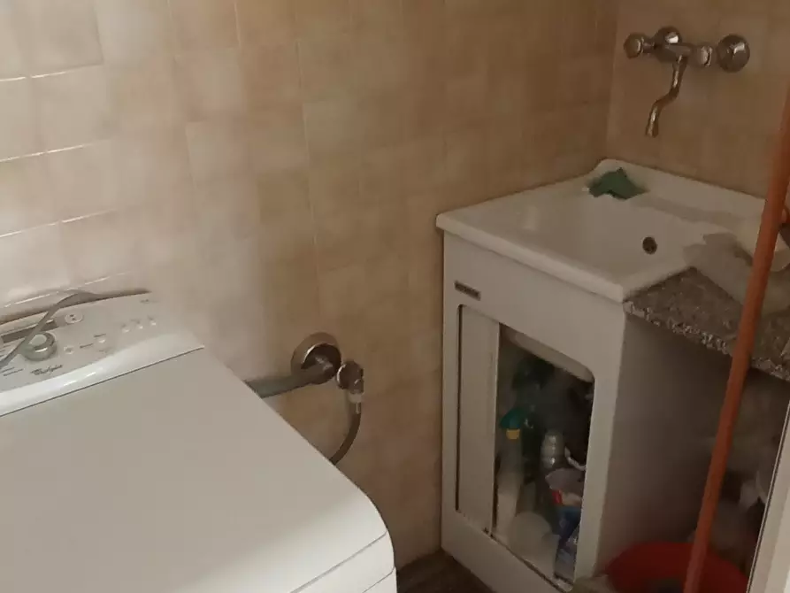 Immagine 8 di Casa indipendente in vendita  a Ragusa