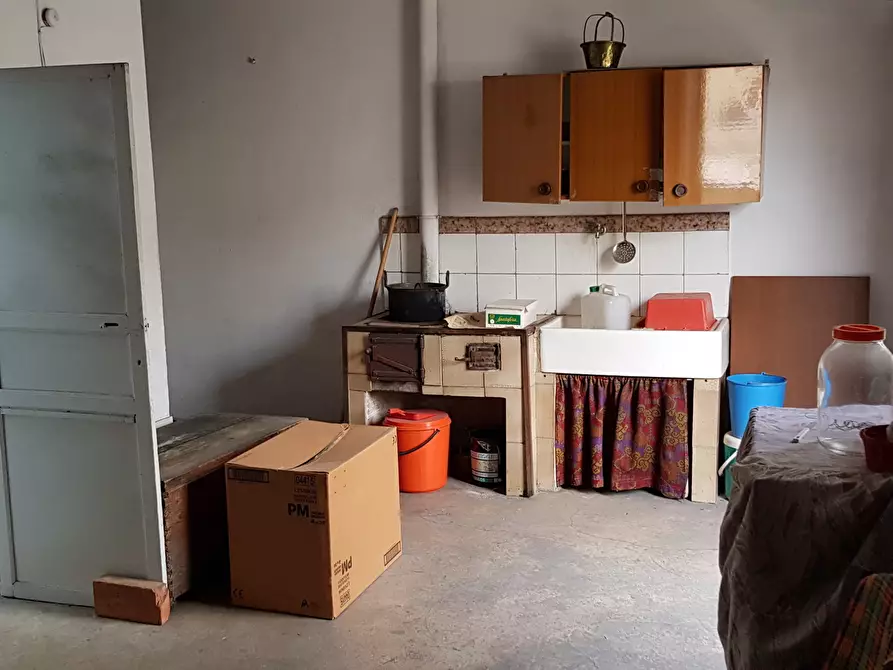 Immagine 17 di Casa indipendente in vendita  a Ragusa