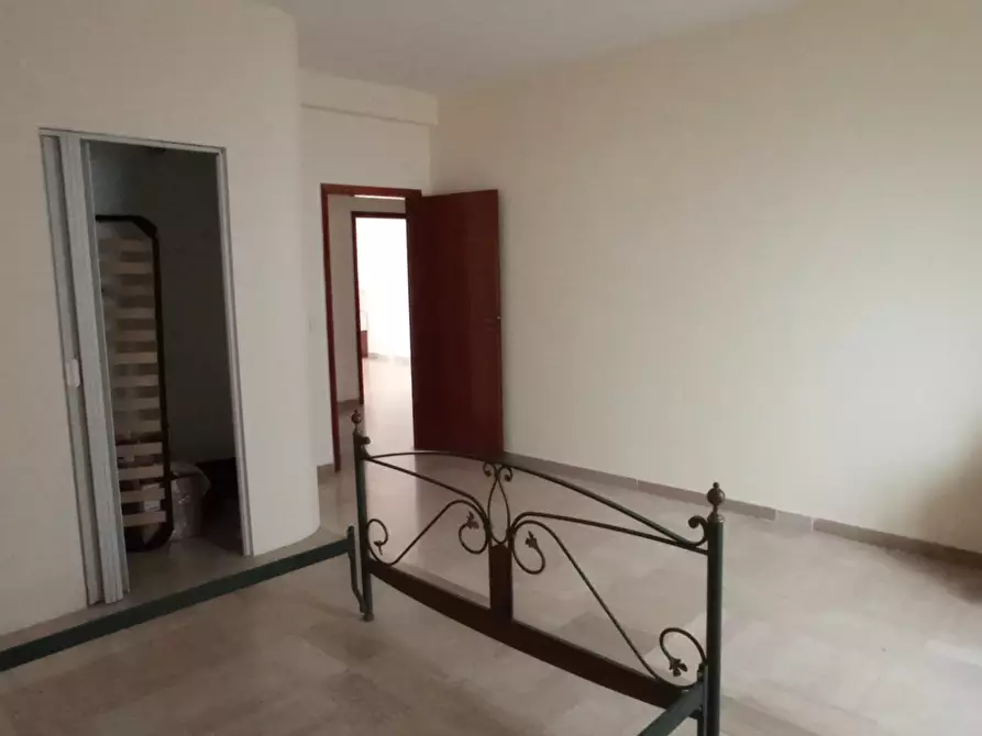 Immagine 7 di Quadrilocale in vendita  a Ragusa