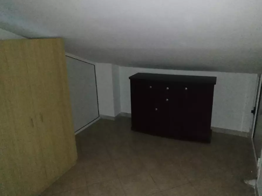 Immagine 6 di Mansarda in affitto  a Ragusa