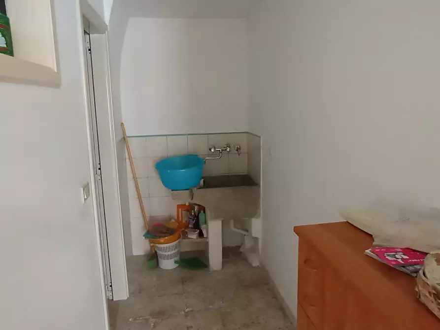 Immagine 12 di Casa indipendente in vendita  a Ragusa