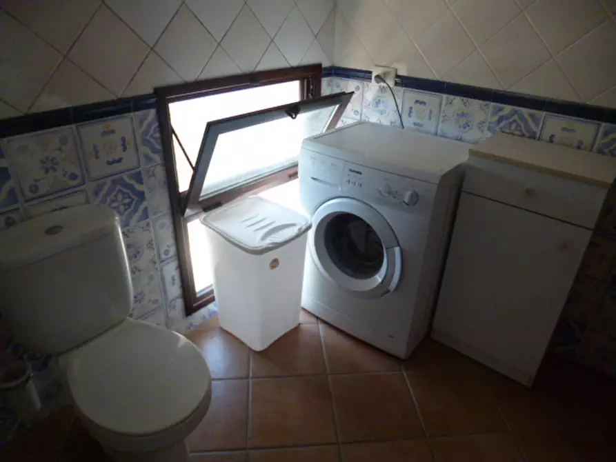 Immagine 9 di Mansarda in affitto  a Ragusa