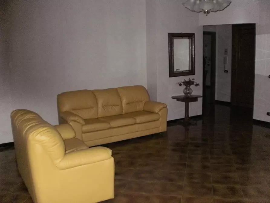Immagine 1 di Quadrilocale in affitto  a Ragusa