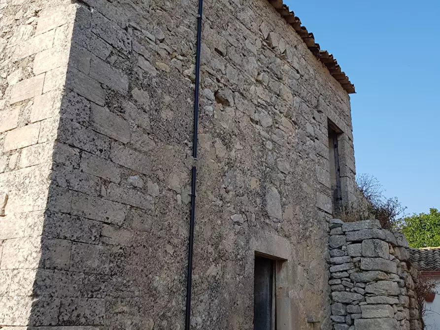 Immagine 8 di Rustico / casale in vendita  a Ragusa